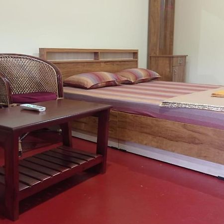 Panmana Canalview Private Cottage Azhikkal Ayiram Thengu المظهر الخارجي الصورة